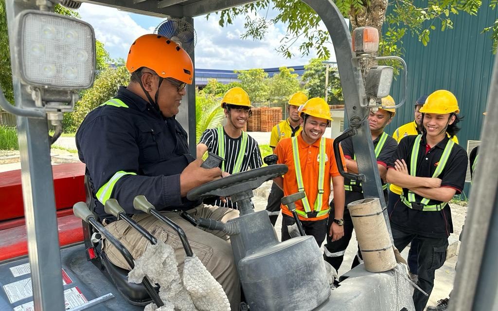 Forklift Safety Training – 1 Day