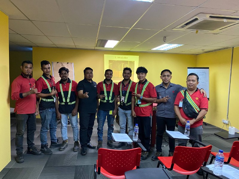 SAFE HANDLING OF FORKLIFT & REACH TRUCK (DOUBLE DEEP) TRAINING – 2 DAYS